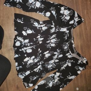 torrid Black Floral Peplum Blouse with White/Light Blue Print
